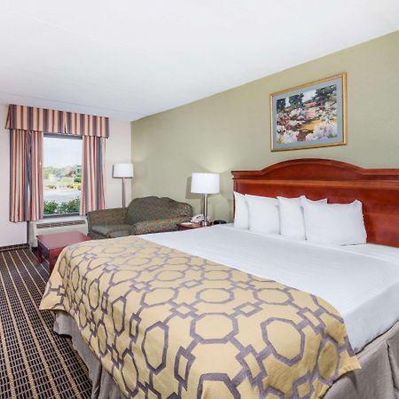 เบย์มอนต์ บาย วินด์แฮม คลาร์กสวิลล์ นอร์ทอีสต์ Hotel คลาร์กส์วิลล์ ภายนอก รูปภาพ