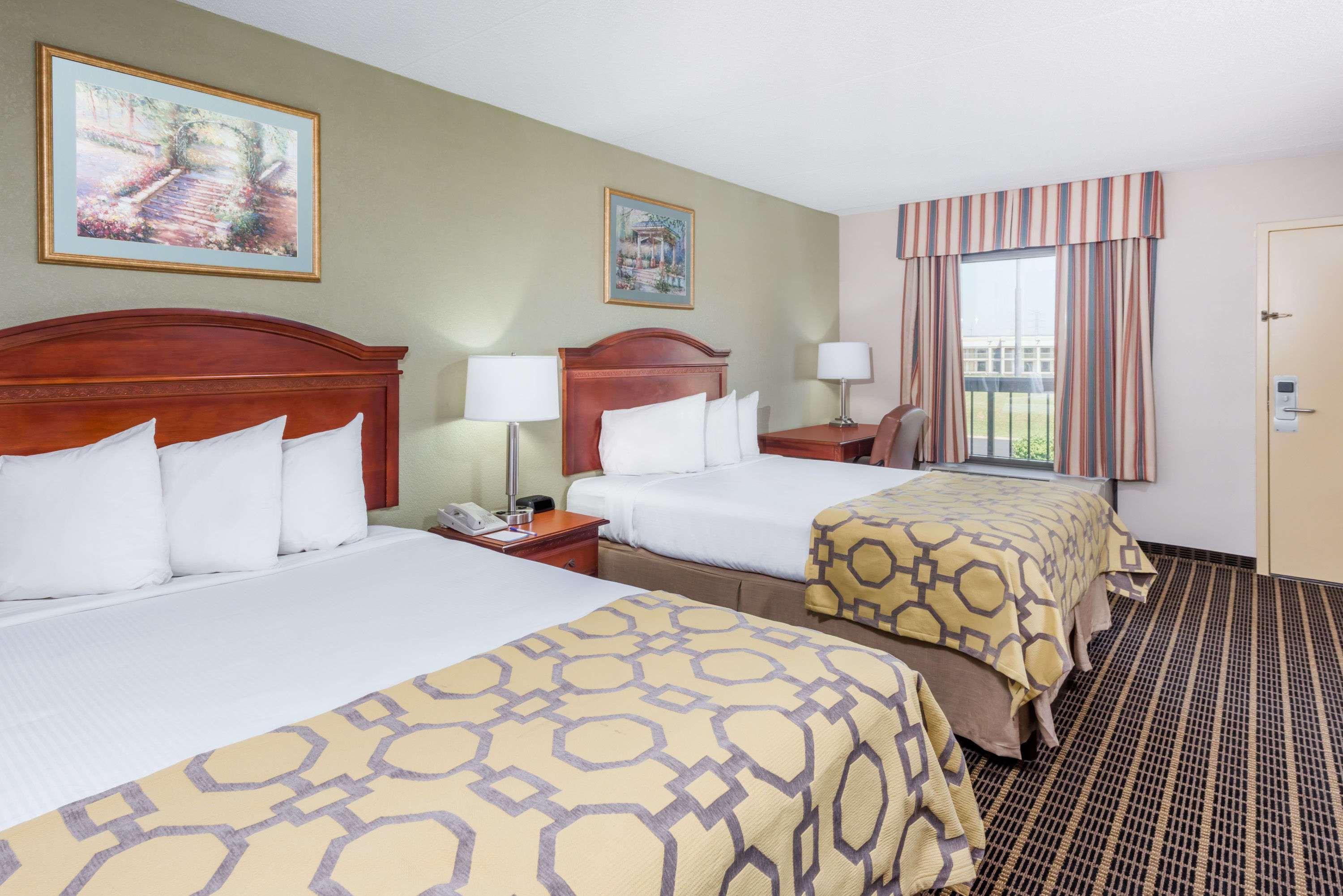 เบย์มอนต์ บาย วินด์แฮม คลาร์กสวิลล์ นอร์ทอีสต์ Hotel คลาร์กส์วิลล์ ภายนอก รูปภาพ