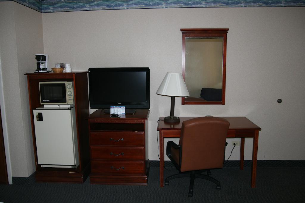 เบย์มอนต์ บาย วินด์แฮม คลาร์กสวิลล์ นอร์ทอีสต์ Hotel คลาร์กส์วิลล์ ภายนอก รูปภาพ